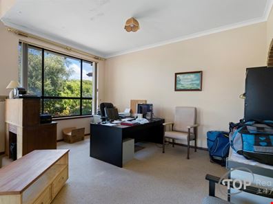 132 Rannoch Circle, Hamersley WA 6022