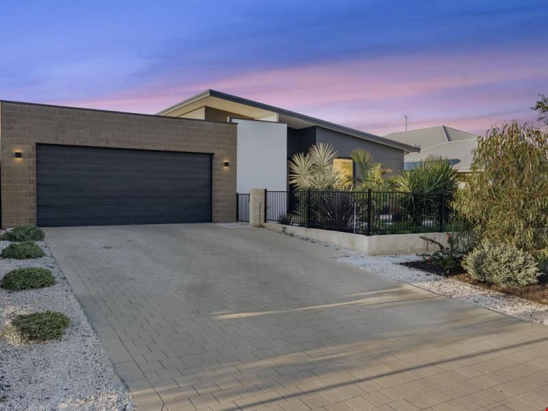 28 Kawana Boulevard, Dunsborough WA 6281