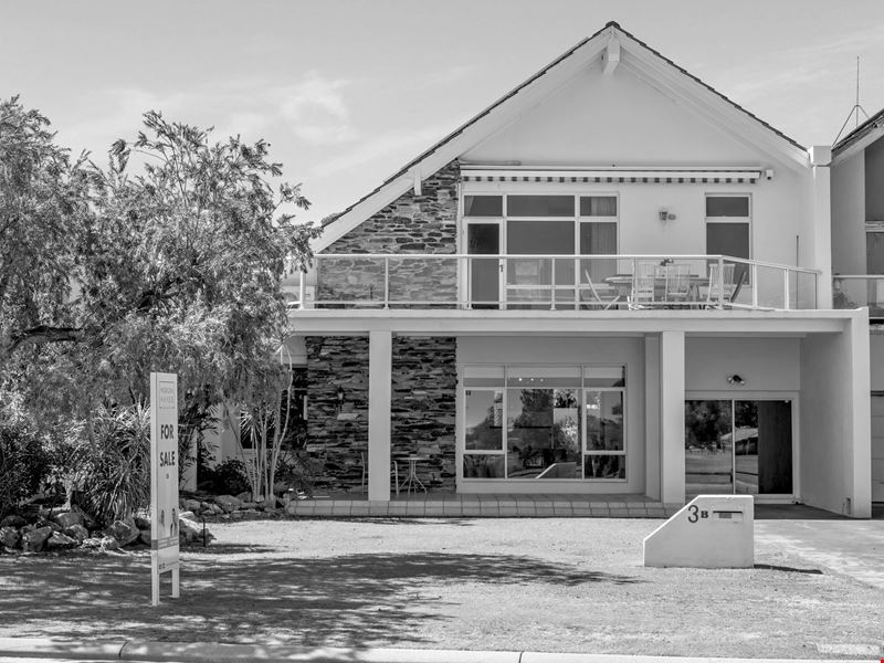 3B Watersby  Crescent, Shelley WA 6148