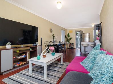 9P/125 Herdsman Parade, Wembley WA 6014