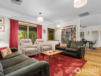 317 Mandogalup Road, Hope Valley WA 6165