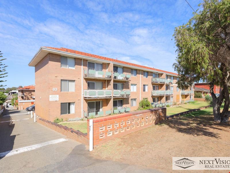 18/83 Phoenix Rd, Spearwood WA 6163