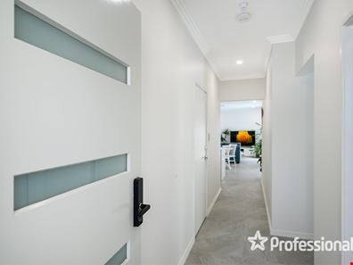 1 Johns Wood Drive, Kingsley WA 6026