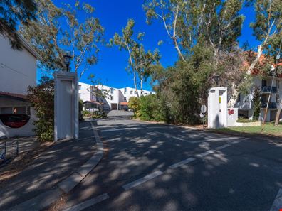 111/12 Wall Street, Maylands WA 6051