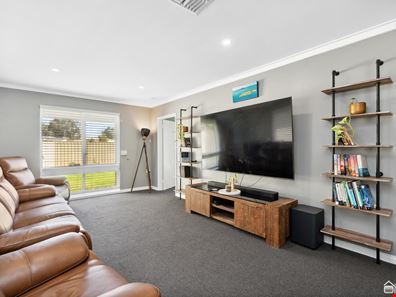 23 Gunnamatta Place, Kelmscott WA 6111