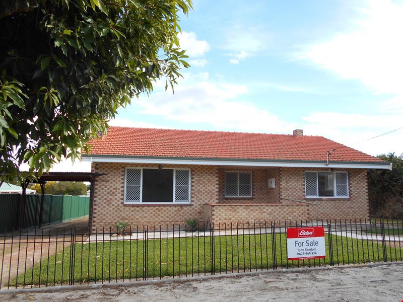 56 Blantyre Street, Katanning WA 6317