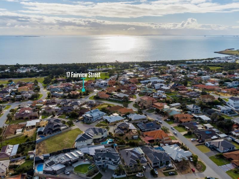 17 Fairview Street, Coogee WA 6166