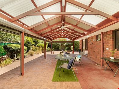 9 Glenbank Crescent, Kallaroo WA 6025