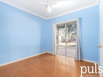 234 Country Drive, Oakford WA 6121