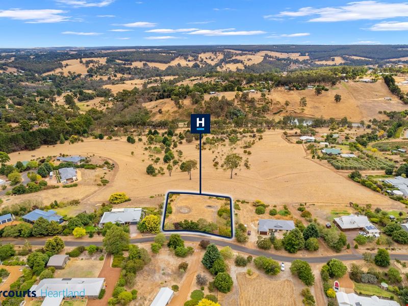 10 Silver Birch Heights, Kangaroo Gully WA 6255