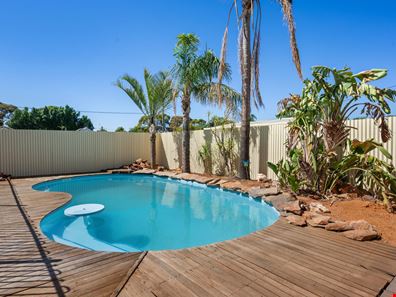 57 Ward Street, Lamington WA 6430