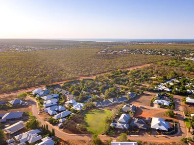 10 Frangipani Drive, Cable Beach WA 6726
