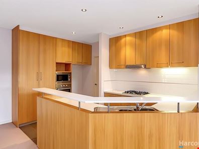 Villa 79/10 Roebuck Drive, Salter Point WA 6152