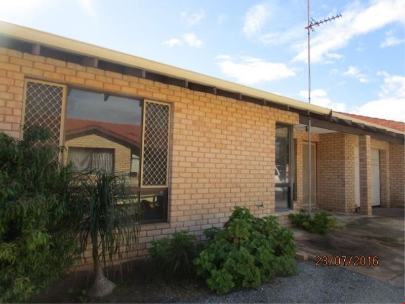 9/213 Point Leander Drive, Port Denison WA 6525