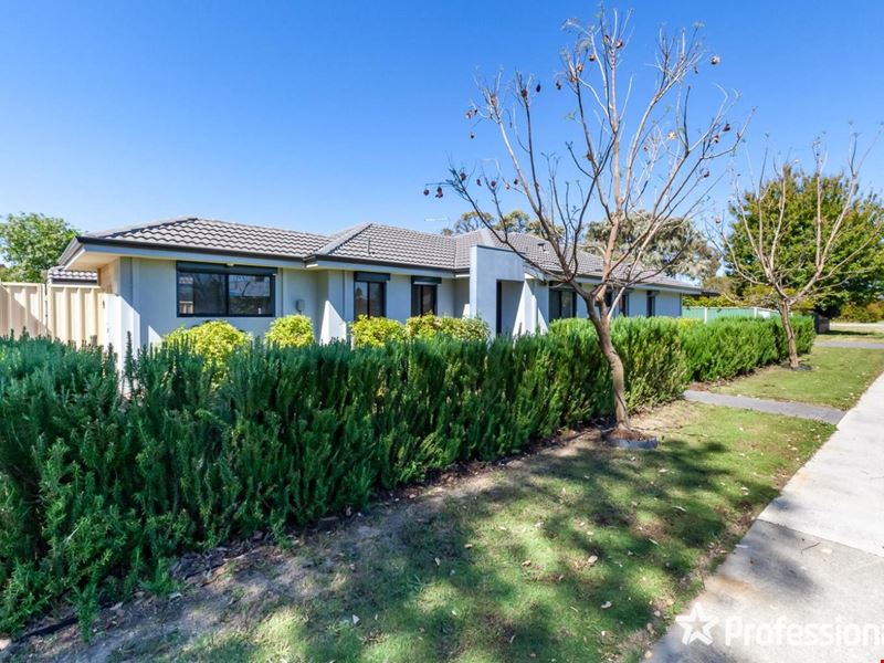 1/160 Cammillo Road, Kelmscott WA 6111