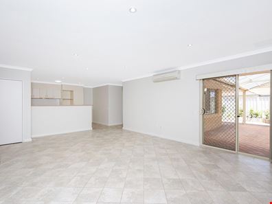 9 Imperial Circuit, Madeley WA 6065