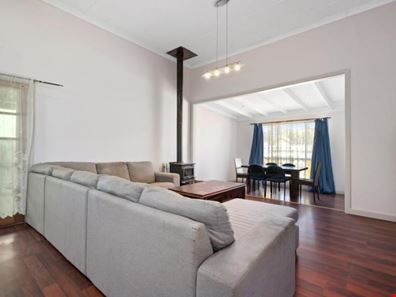 15B Graeme Street, Lamington WA 6430