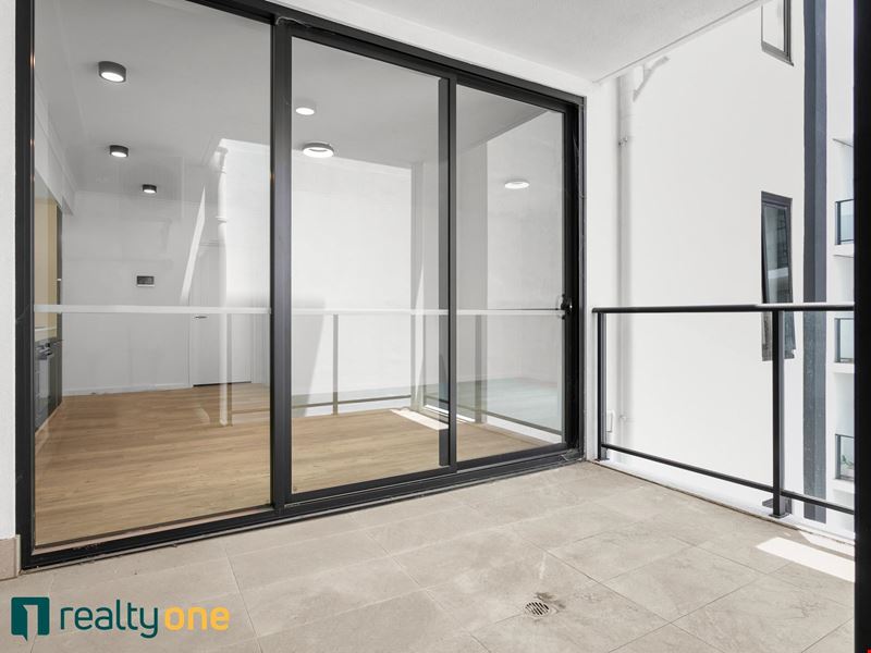 701/14 Cecil Avenue, Cannington WA 6107