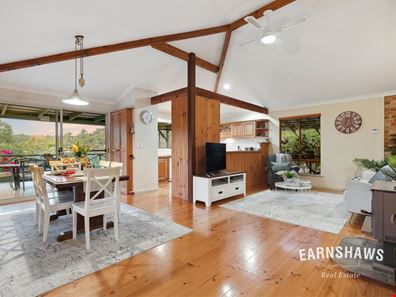 1755 Victoria Road, Hovea WA 6071