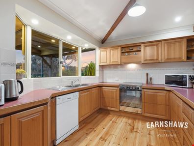 1755 Victoria Road, Hovea WA 6071