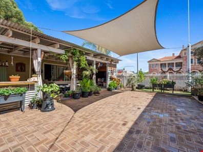 69 Bayley Street, Coolgardie WA 6429