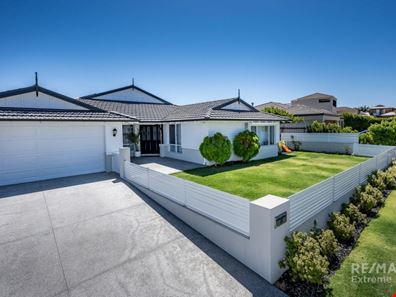 7 St Thomas Loop, Iluka WA 6028