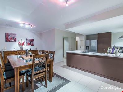 82/61  Elvire Street, Viveash WA 6056