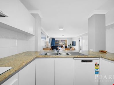 204/68 Southside Drive, Hillarys WA 6025