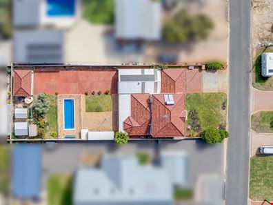 9 Erlistoun Street, Golden Bay WA 6174