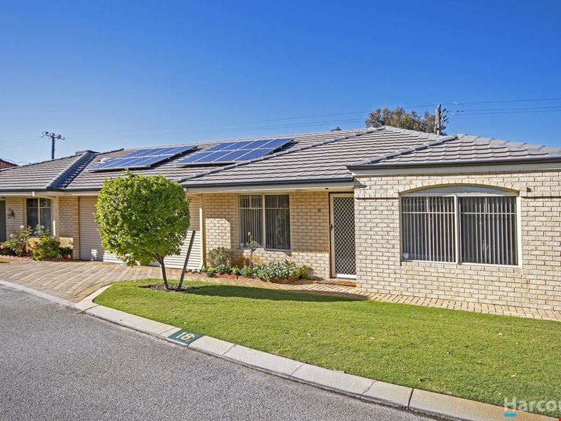 Villa 18/3A Moolanda Boulevard, Kingsley WA 6026