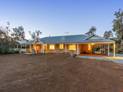 20 Dodd Road, Bickley WA 6076
