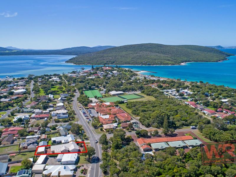 74 Mermaid Avenue, Emu Point WA 6330