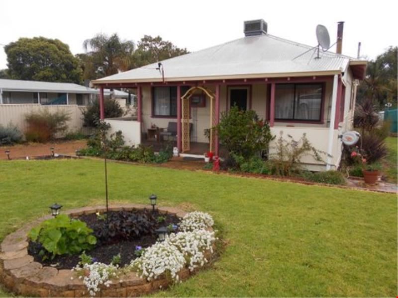 11 Hill Street, Boddington WA 6390