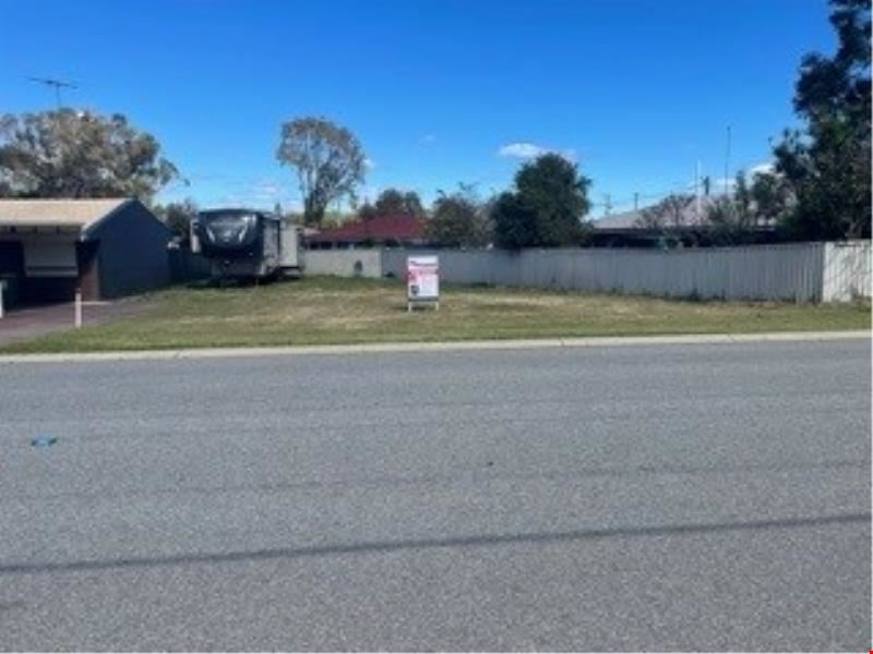 31 A Churchill  Street, Dudley Park WA 6210