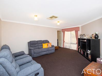 2 Boileau Place, San Remo WA 6210