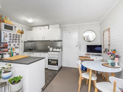 609/69-71 King George St, Victoria Park WA 6100