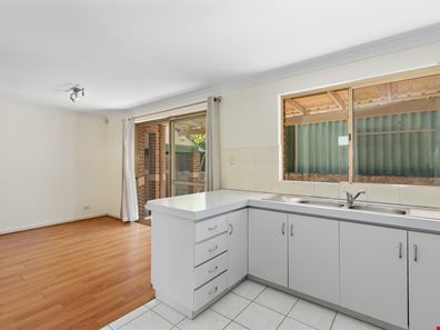 4/36 Whatley Crescent, Mount Lawley WA 6050