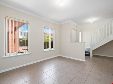 28/45 Elvire Street, Viveash WA 6056