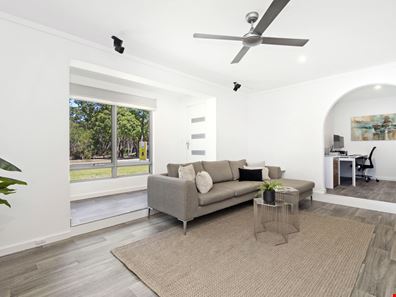 35 Duart Road, Trigg WA 6029