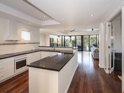 14/77 Gifford Road, Dunsborough WA 6281