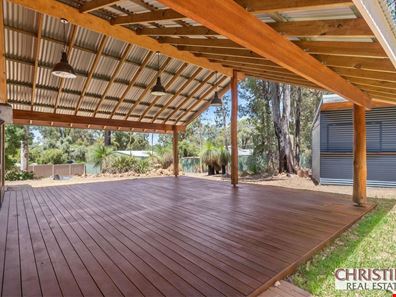 13 Hawdon Street, Stoneville WA 6081