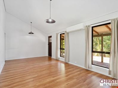 13 Hawdon Street, Stoneville WA 6081