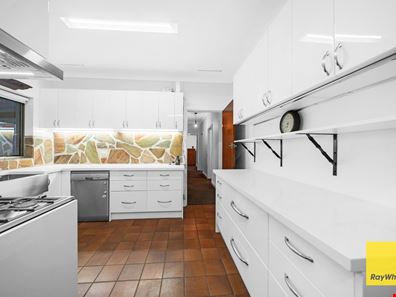 9 Coral Street, Martin WA 6110