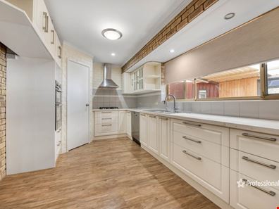 9 Rother Road, Cape Burney WA 6532