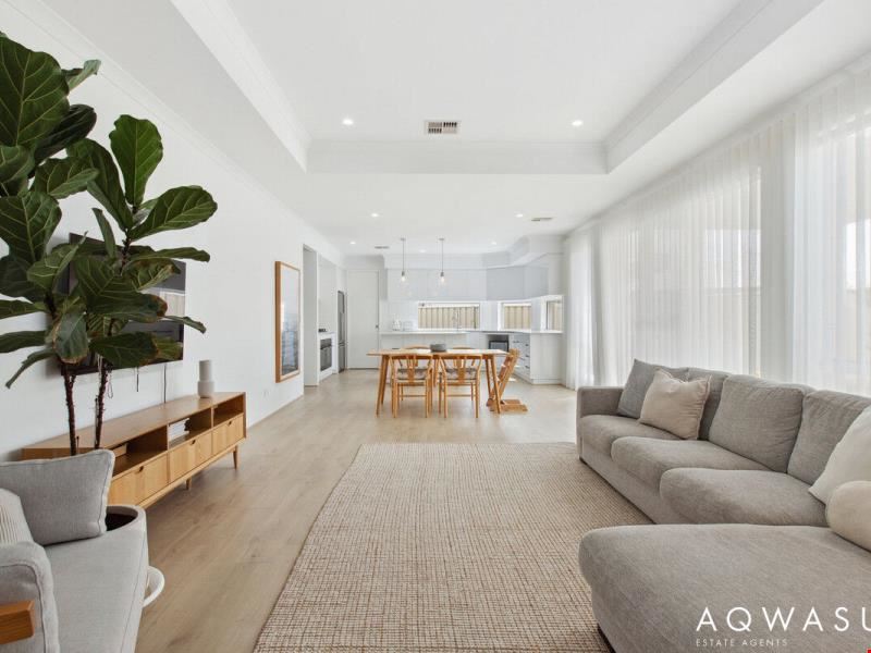 10 Winning Approach, Golden Bay WA 6174