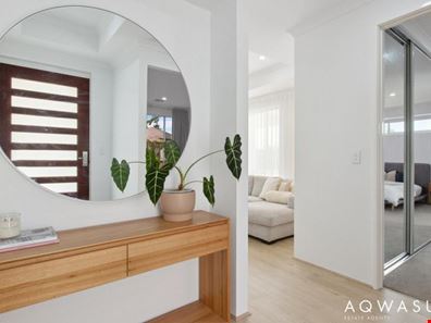 10 Winning Approach, Golden Bay WA 6174