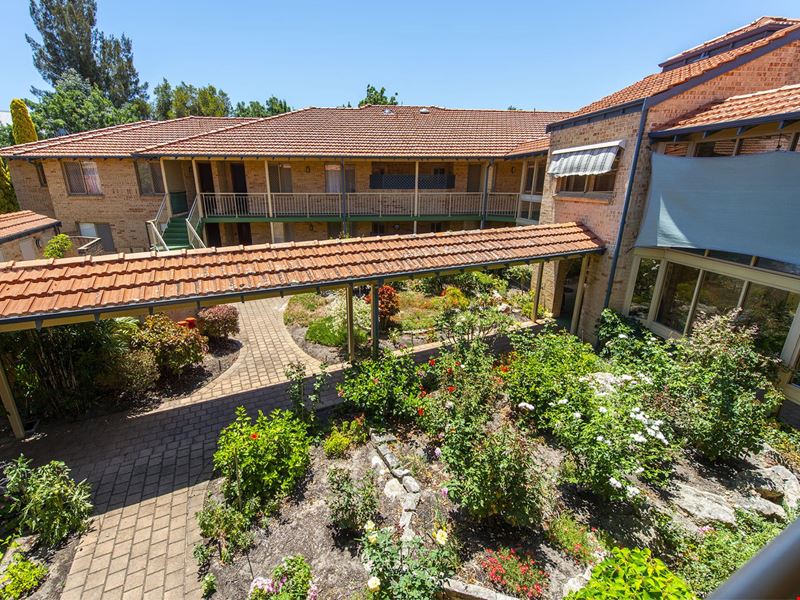71/39 Elizabeth Street, Cloverdale WA 6105