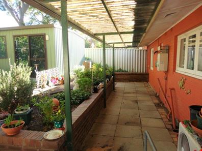 14 Maydwell Way, Calista WA 6167
