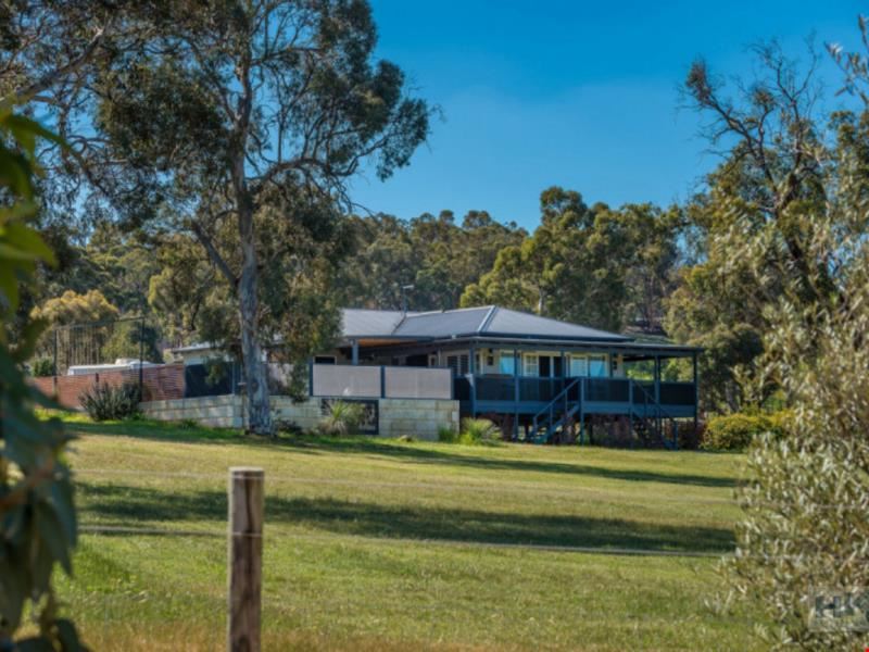 242 Maddern South Road, Chittering WA 6084