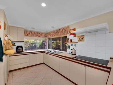 80 Beattie Road, Waggrakine WA 6530